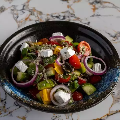 سلطة الغريك