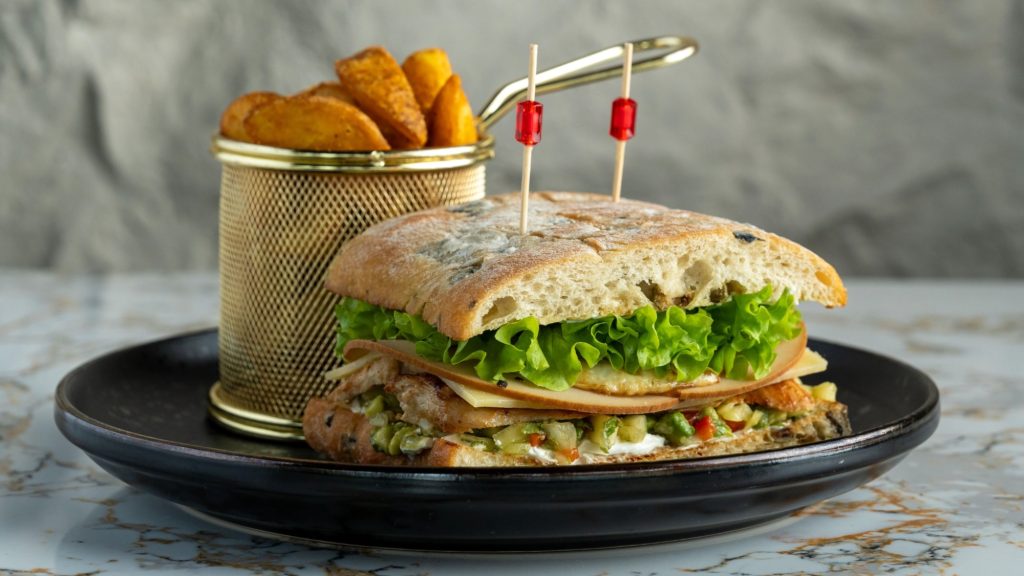 تروي كلوب ساندوتش