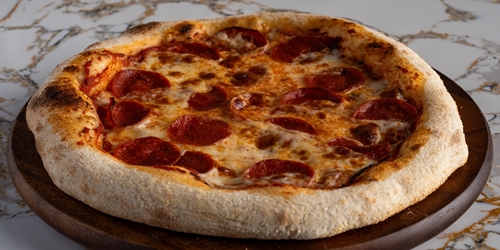 نابولي ببروني بيتزا